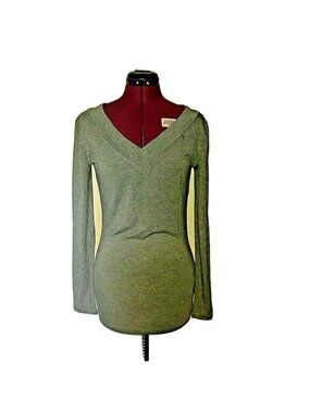REGNA X Top Women XL Olive Green Knit Long Sleeve V-Neck Casual Pullover